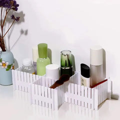 Pack of 4 Plastic Drawer Dividers – DIY Adjustable Partition Boards for Cabinets, Wardrobes & Household Storage.(Random Color)